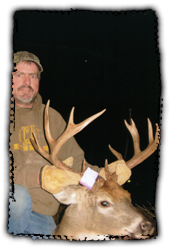 Whitetail Deer hunts at Pine Acres in Vermilion Bay